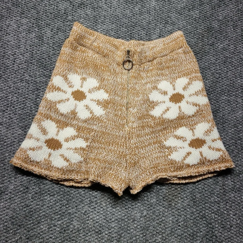 Cozy Coastal BOHO - Preppy Nautical - STORIA Knit Shorts High Waist Sz M Zipper
